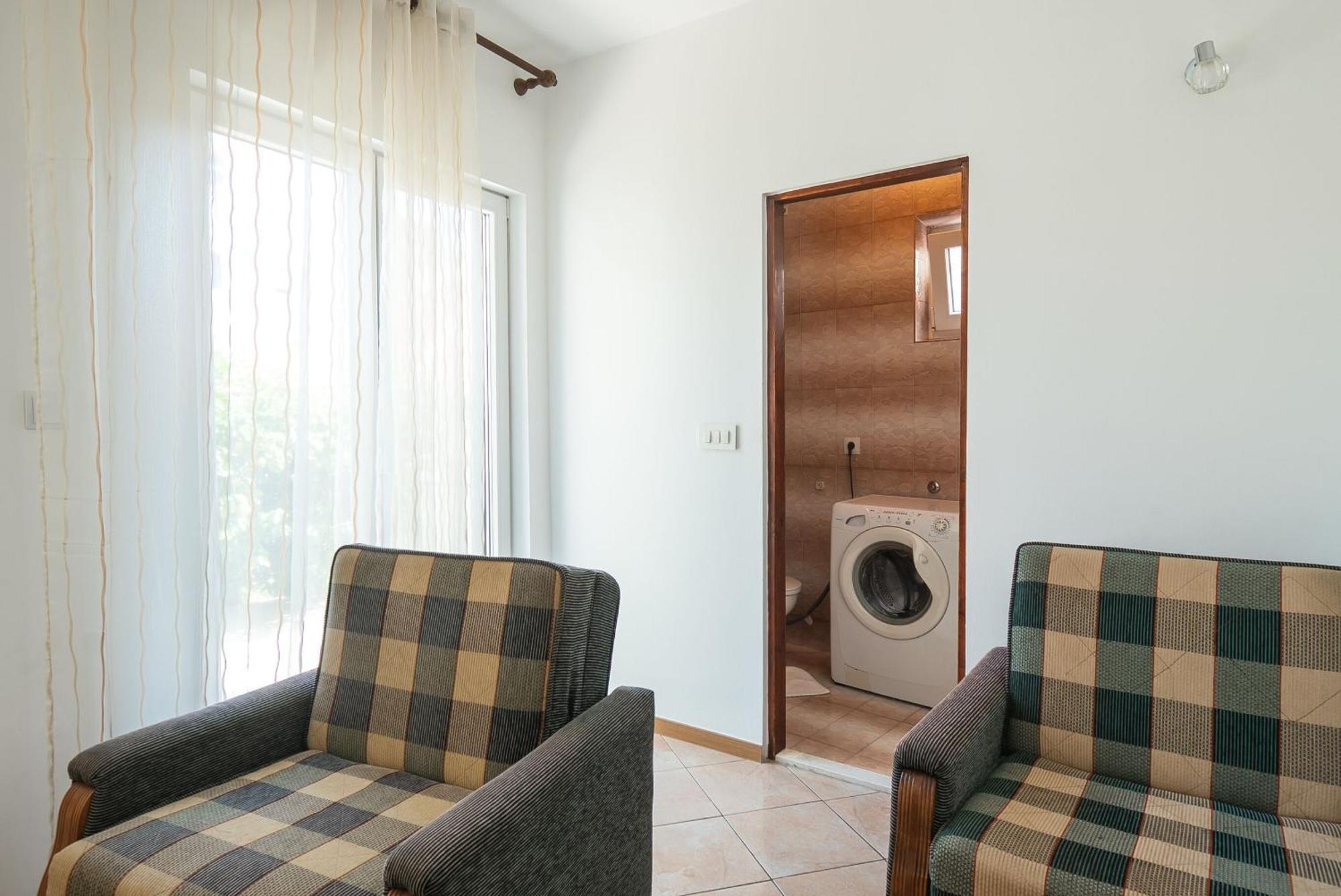 Apartments Polly Примоштен Екстер'єр фото